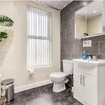 Guest house Bright Sunny, Double Bed With Garden, Tv And Wi-fi