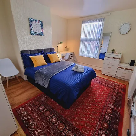 Bright Sunny, Double Bed With Garden, Tv And Wi-fi