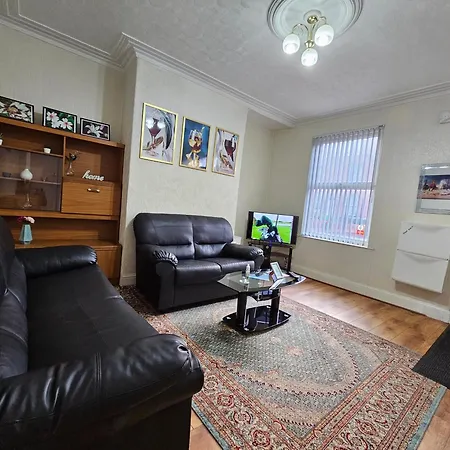 招待所 Bright Sunny, Double Bed With Garden, Tv And Wi-fi *