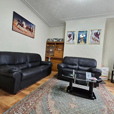 Гостевой дом Bright Sunny, Double Bed With Garden, Tv And Wi-fi