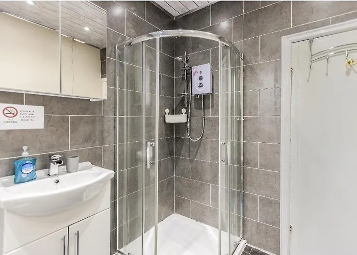 Vendégház Bright Sunny, Double Bed With Garden, Tv And Wi-fi Leeds